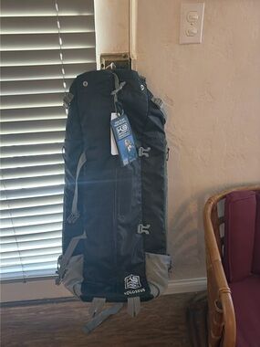 Kolossus Black and Gray Dog Backpack Bag
